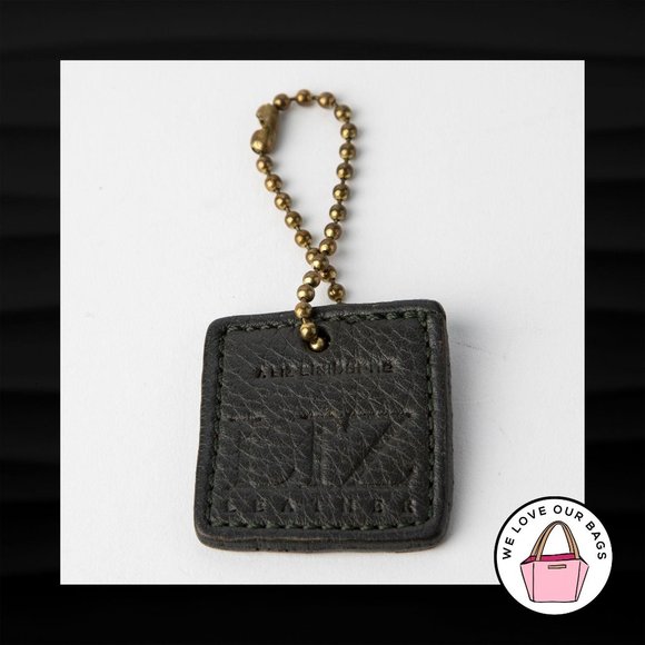 LIZ CLAIBORNE GRAY SQUARE LEATHER KEY FOB BAG CHARM KEYCHAIN HANGTAG TAG - Picture 1 of 1